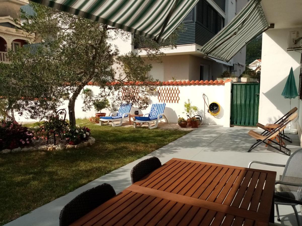 Tihana-Ground Floor With Large Terrace Makarska Dış mekan fotoğraf