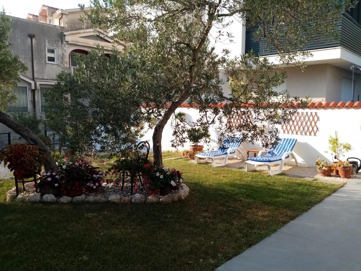 Tihana-Ground Floor With Large Terrace Makarska Dış mekan fotoğraf