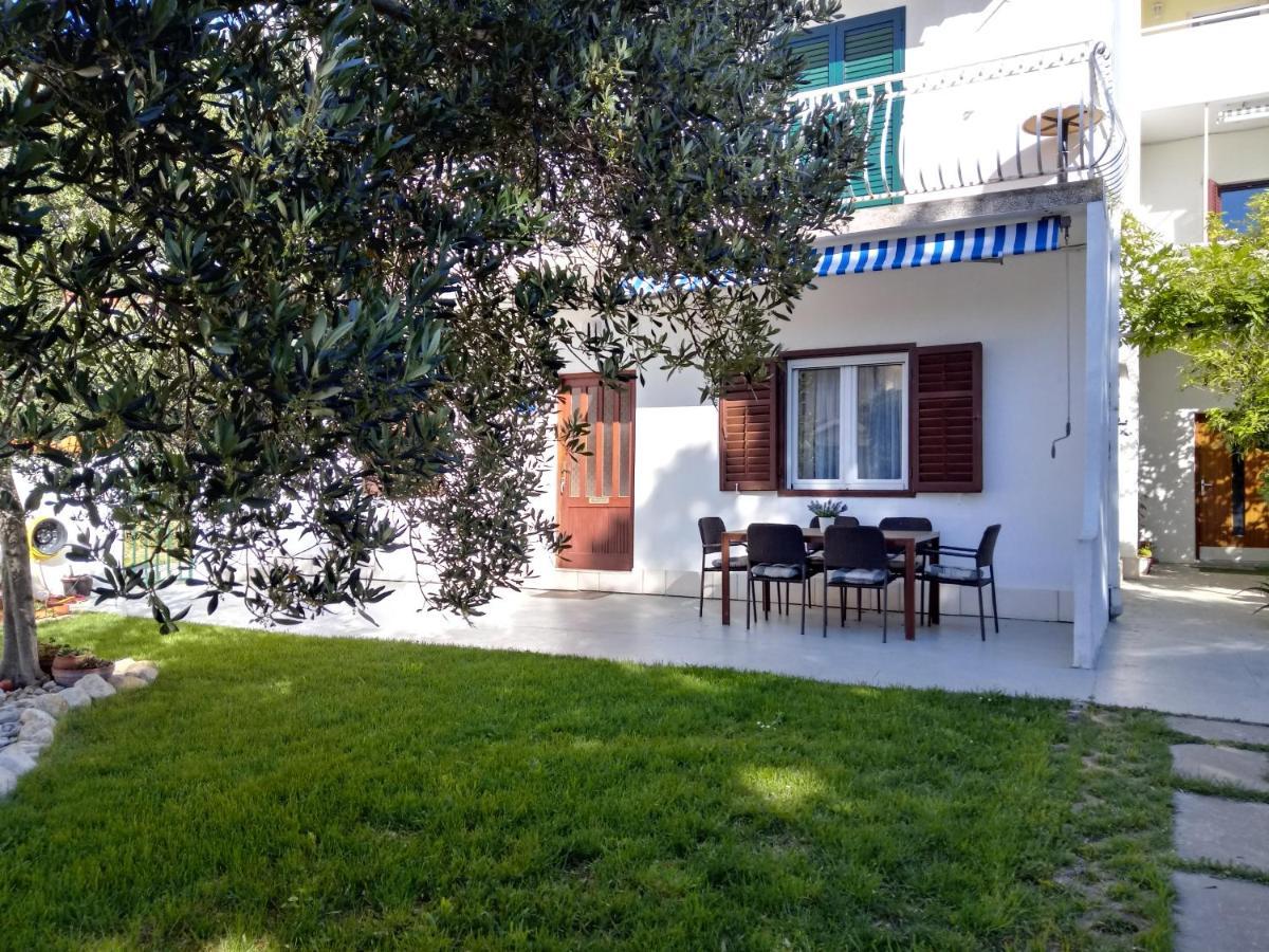 Tihana-Ground Floor With Large Terrace Makarska Dış mekan fotoğraf